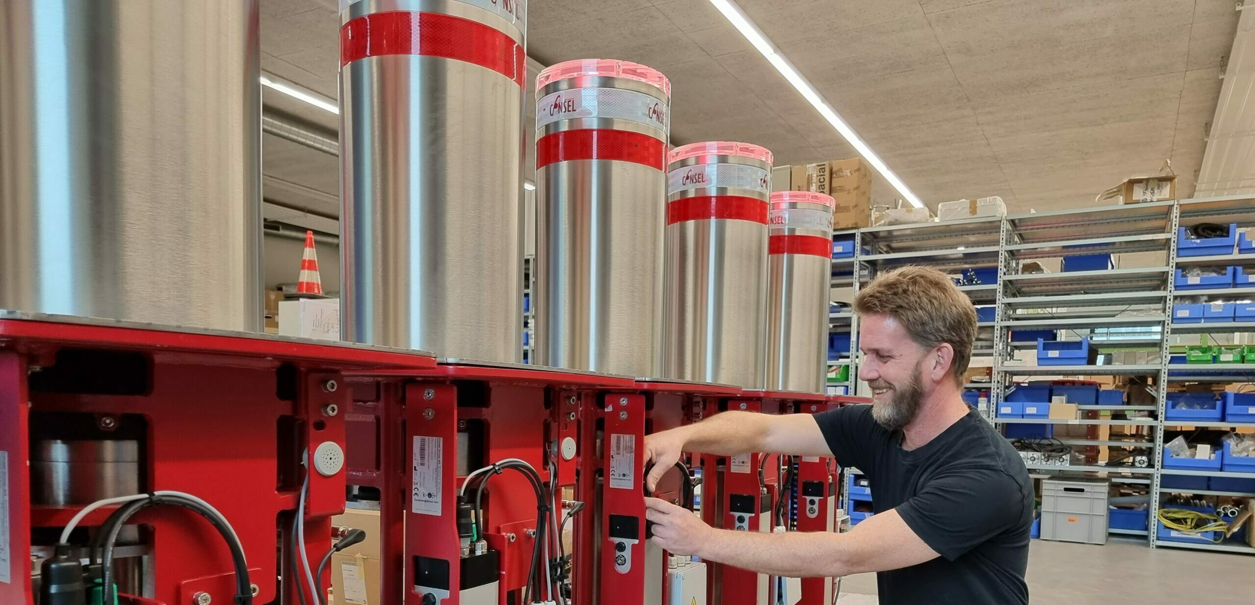 Monteur Installation und Service
