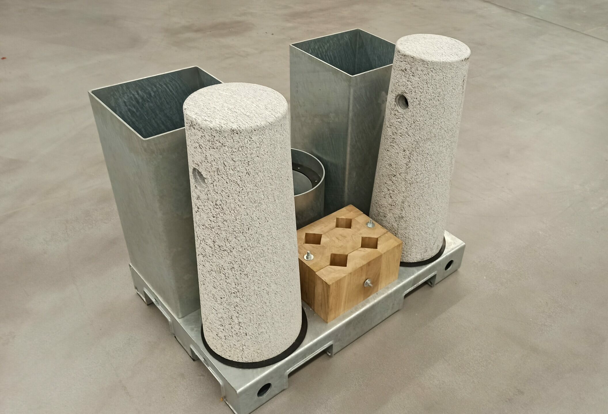Schwerlastpalette Granitpoller – Consel Group AG
