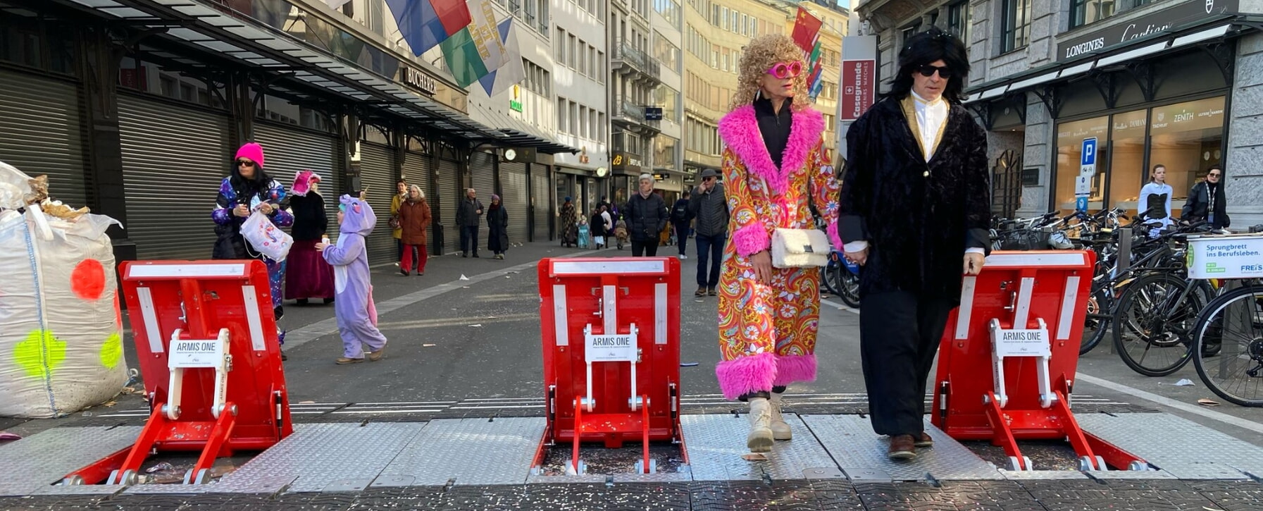 la-barriere-anti-vehicule-belier-armis-one-protege-le-carnaval-de-lucerne