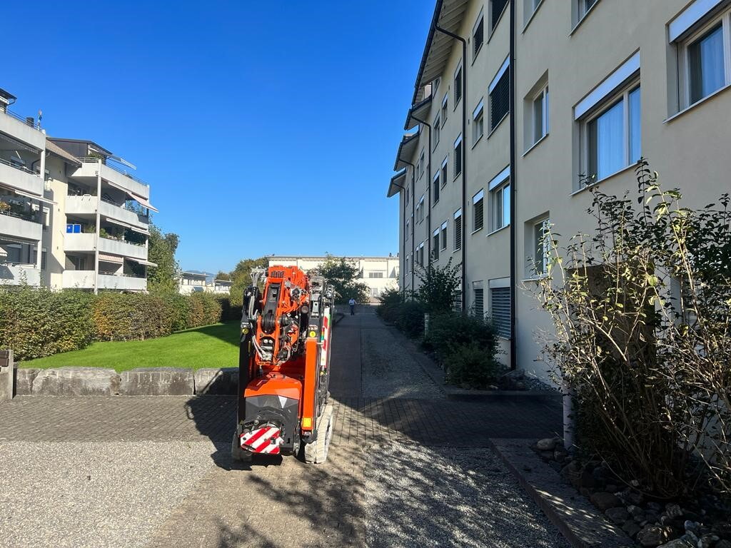 Raupenkran Eingezogen