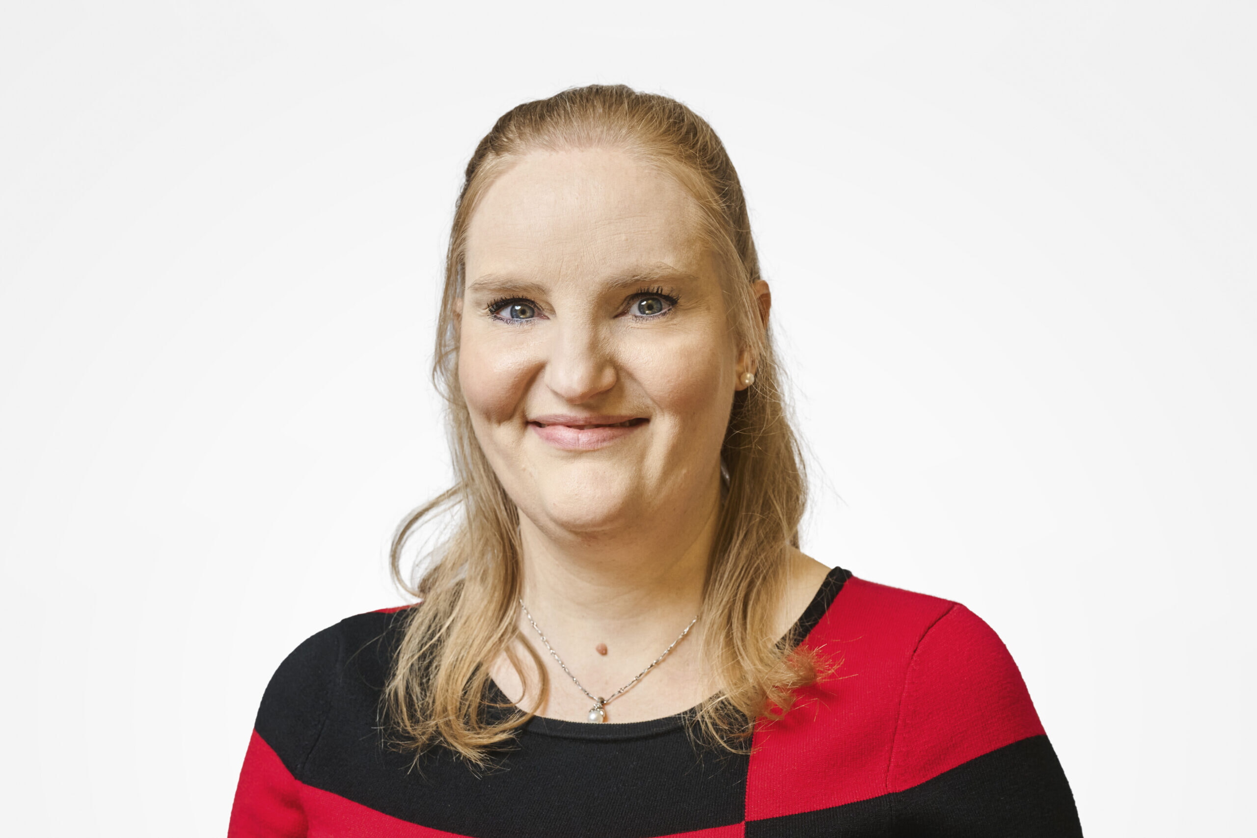 ©HATT SGG Team Schweizer Ammann 0516 Grau Low