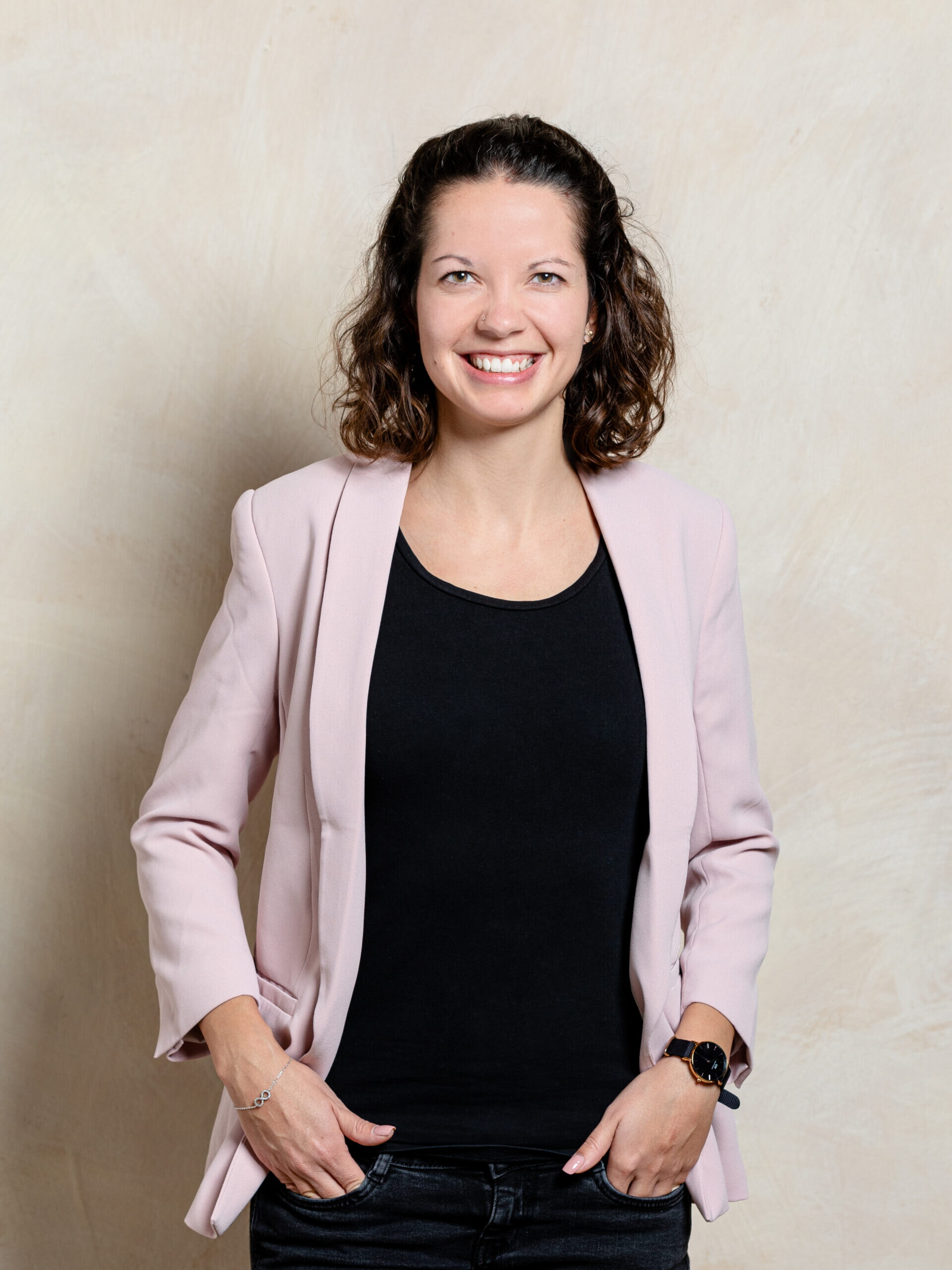 Denise Roth Bearbeitet 2