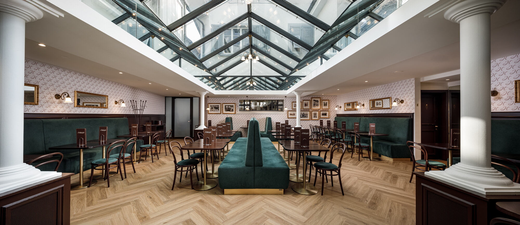 Storeconcept_AG_Kaffeehalle_Solothurn_Jeronimo_Vilaplana_Photography_06