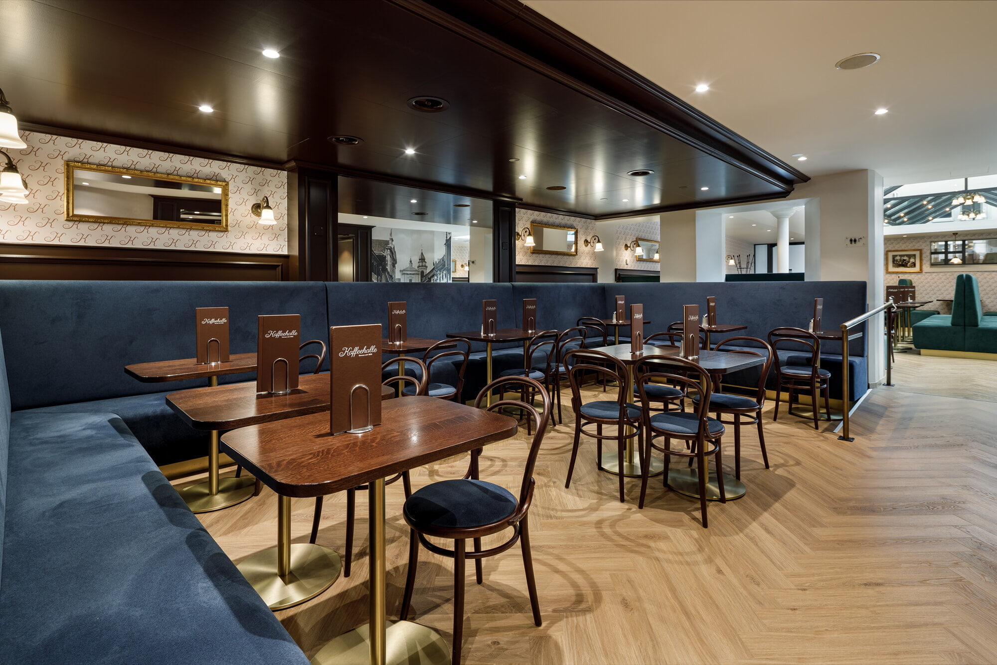Storeconcept_AG_Kaffeehalle_Solothurn_Jeronimo_Vilaplana_Photography_09